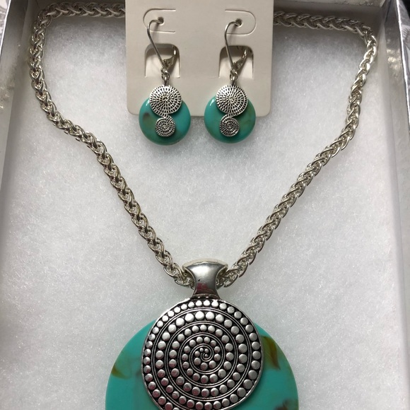 ⬇️ Turquoise pendent necklace with earrings - Picture 7 of 7
